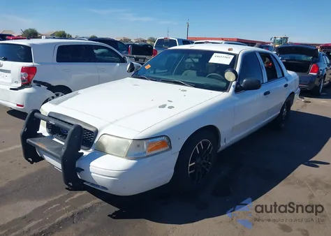 2010 Ford Crown Victoria Police/Police Interceptor z USA, uszkodzony, nr VIN 2FABP7BV8AX106081